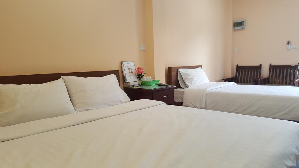 Jirasin Hotel & Apartment Ranong Room photo