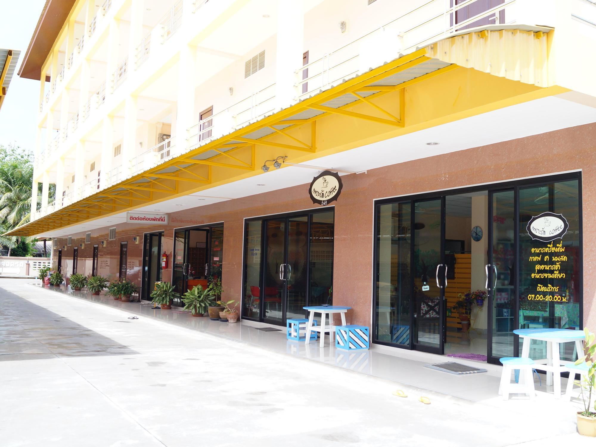 Jirasin Hotel & Apartment Ranong Exterior photo