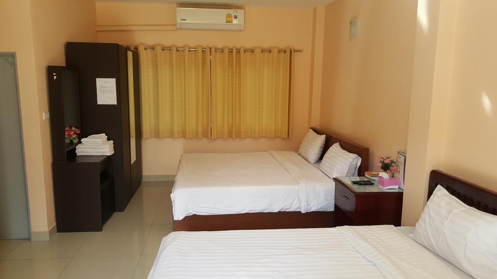 Jirasin Hotel & Apartment Ranong Exterior photo